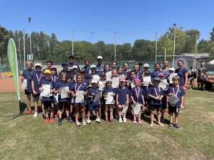 Gruppenfoto Tenniscamp Weikendorf 2022 Tennisfreaks